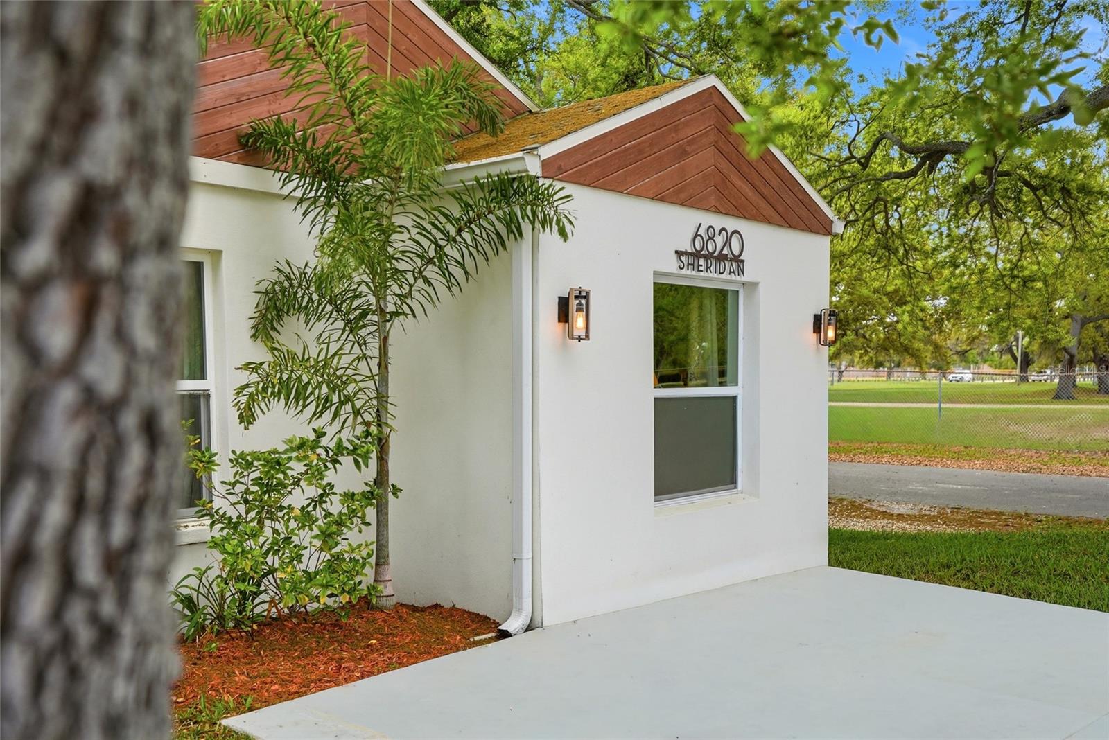 Close by to walkable trails and dog park.