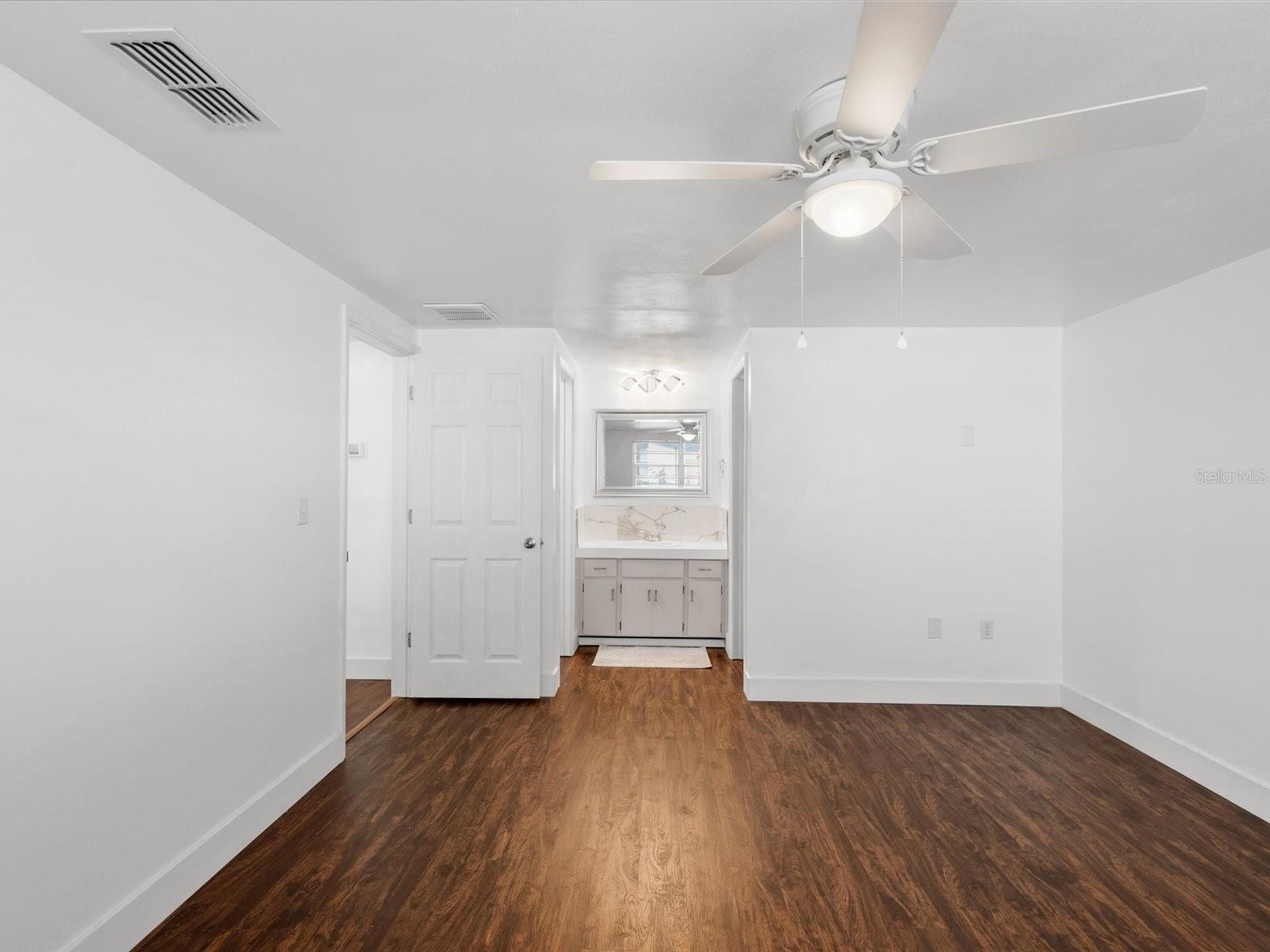 PRIMARY WITH EN SUITE BATHROOM