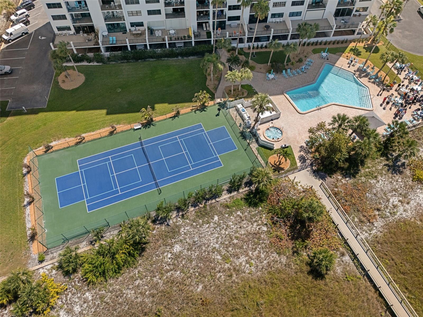 Aerial view of amenities -notice the annual residents' cookout!