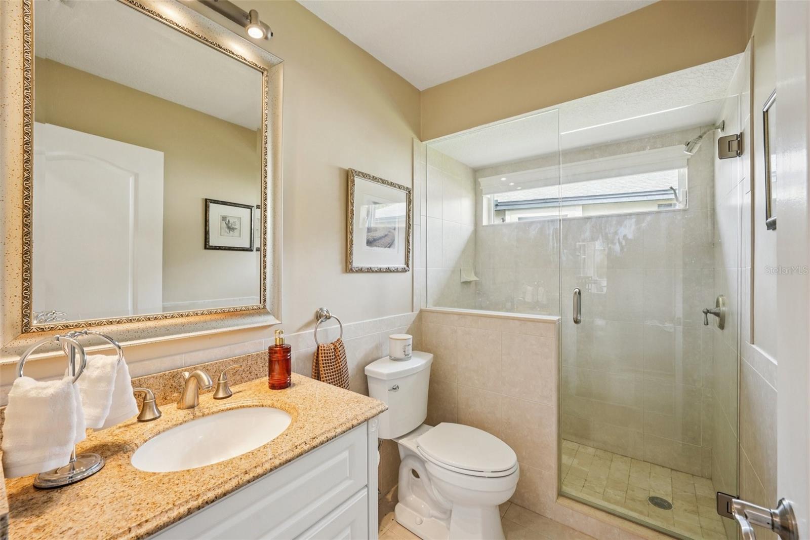 Guest bathroom between bedrooms two and three