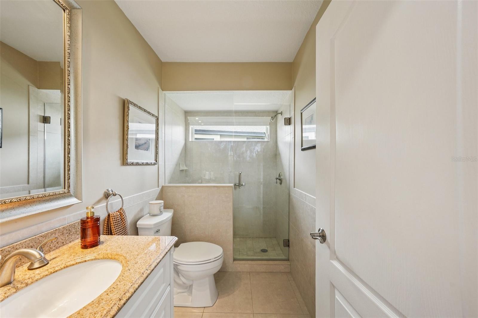Guest bathroom between bedrooms two and three