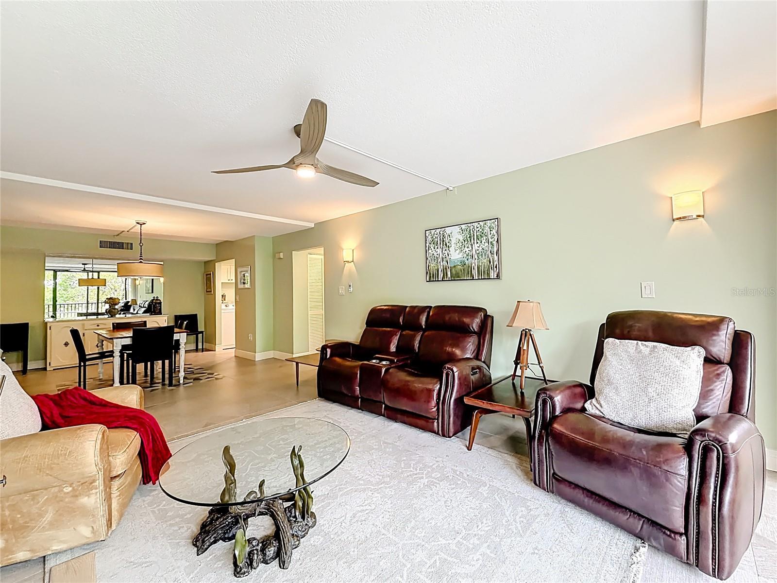 2700 Bayshore 9302, living area view toward dining and kitchen
