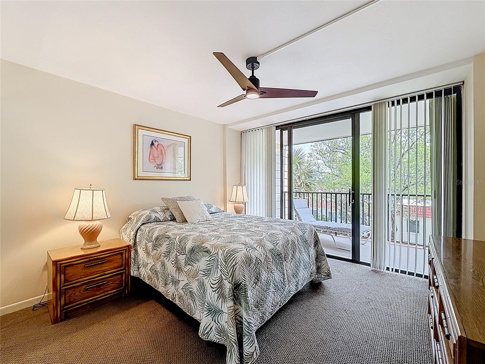 2700 Bayshore 9302, 2nd bedroom, slider to balcony