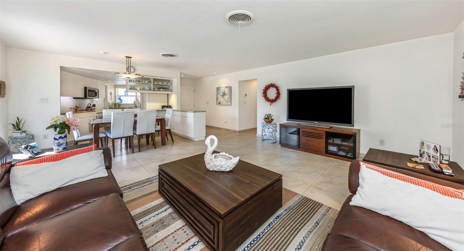 Spacious Living Room