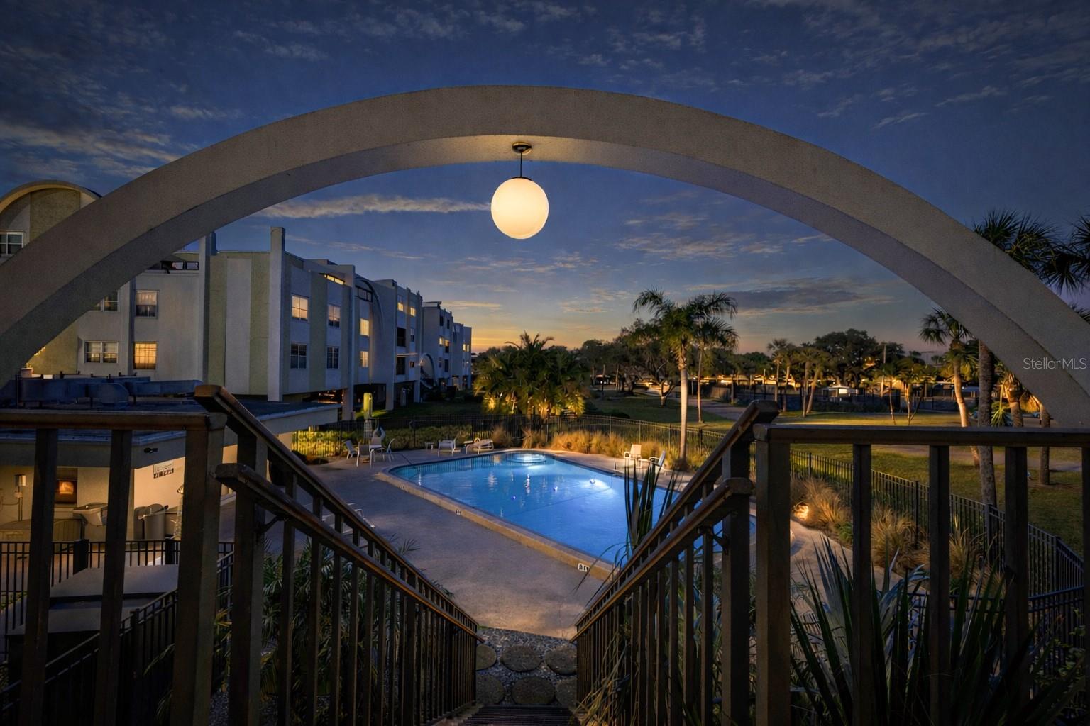 Direct access to pool from building B