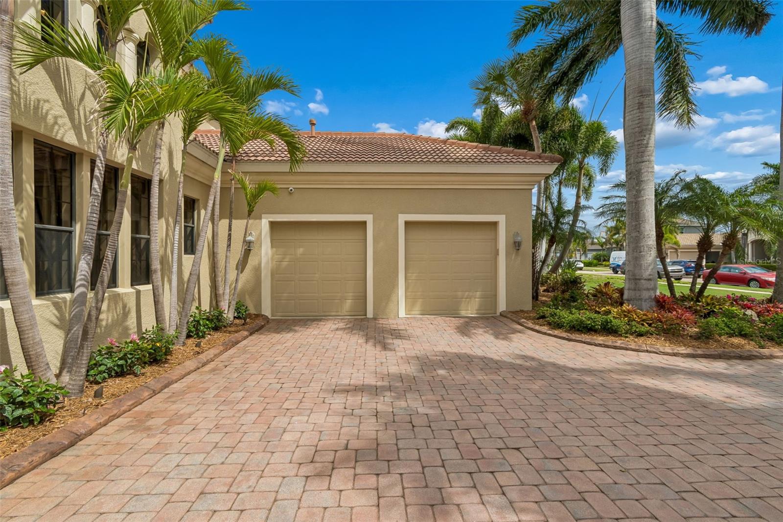 2 car garage