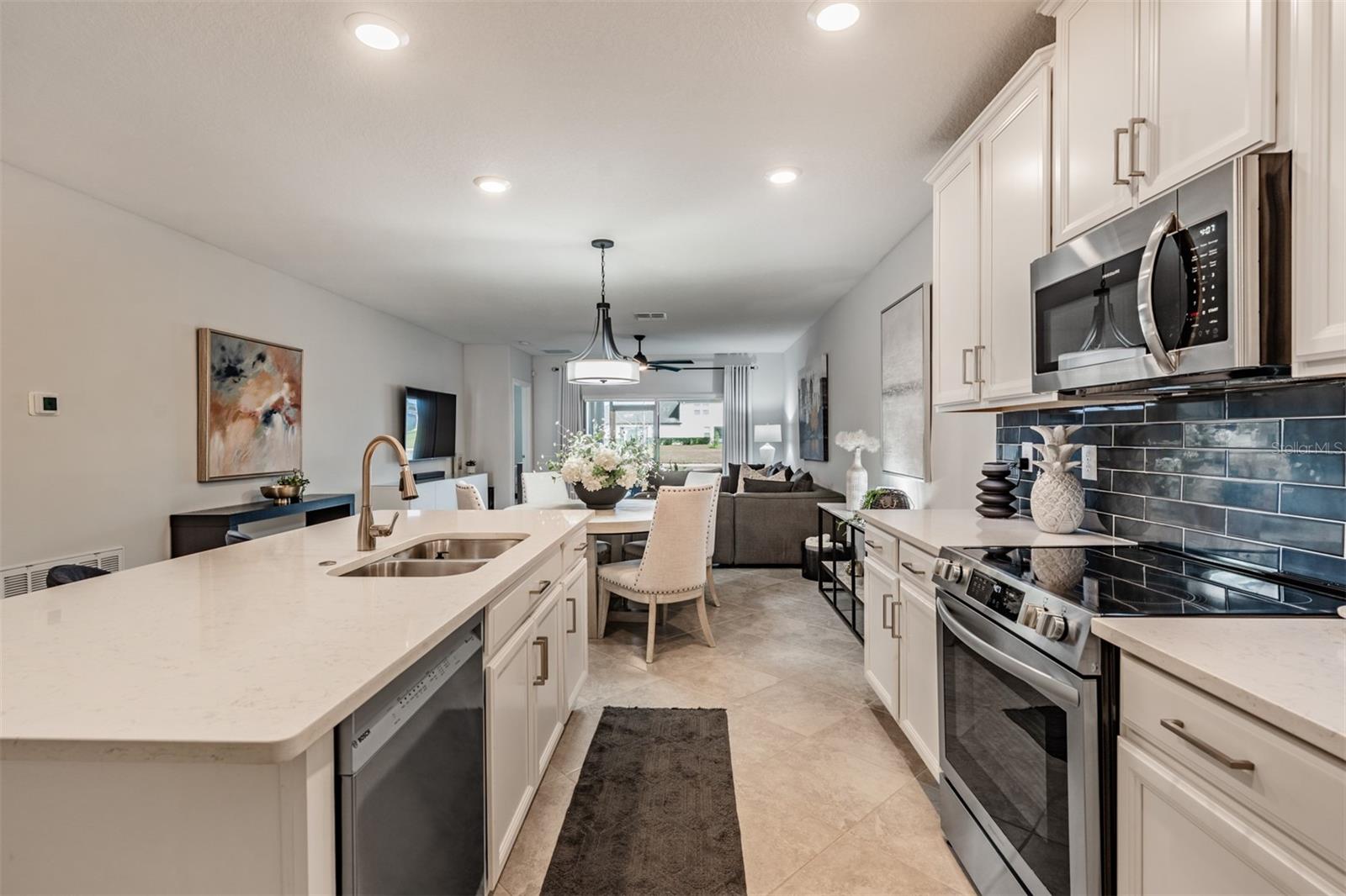 Chefs kitchen with updated appliances!