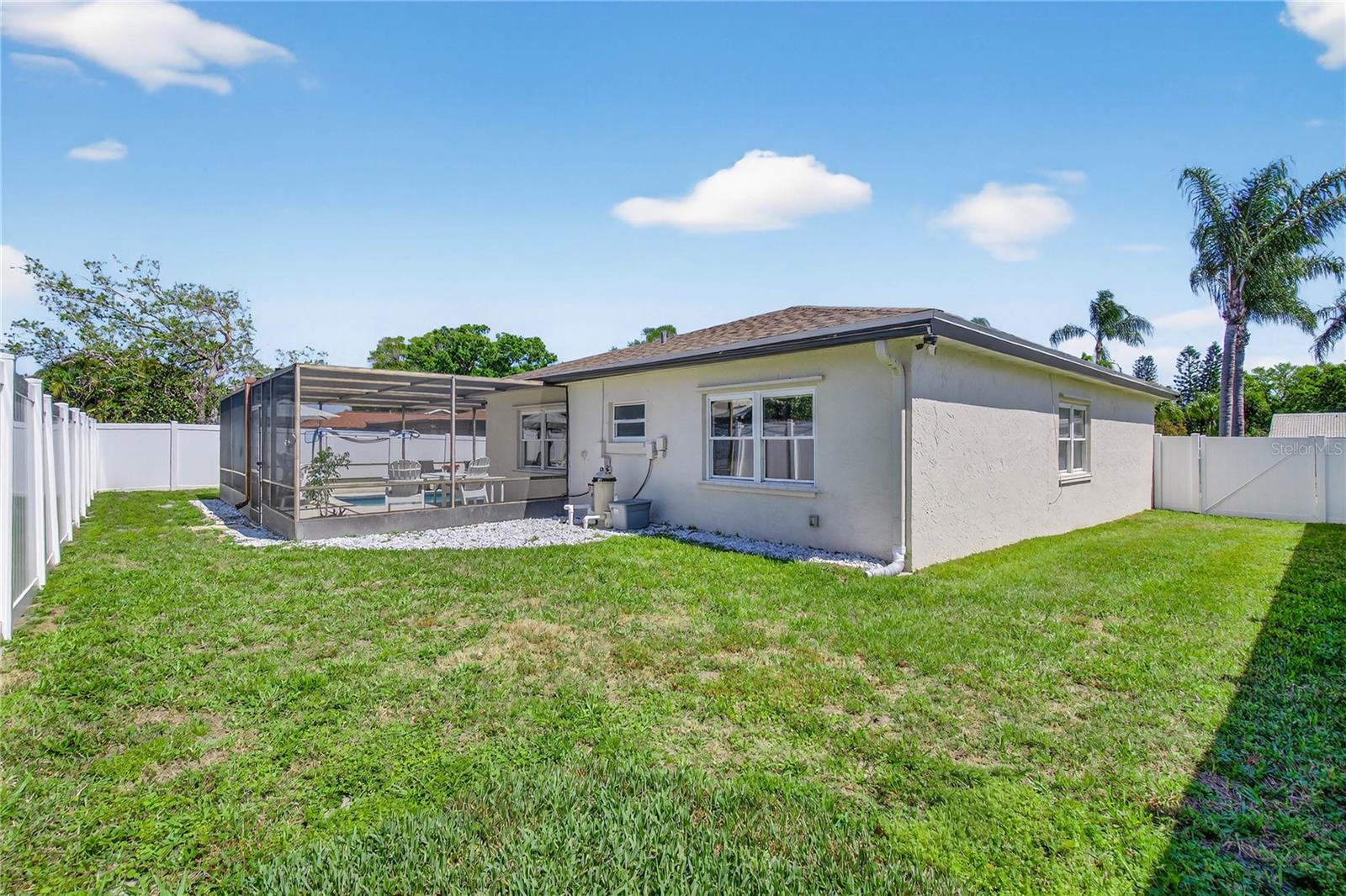 fully fenced in back yard