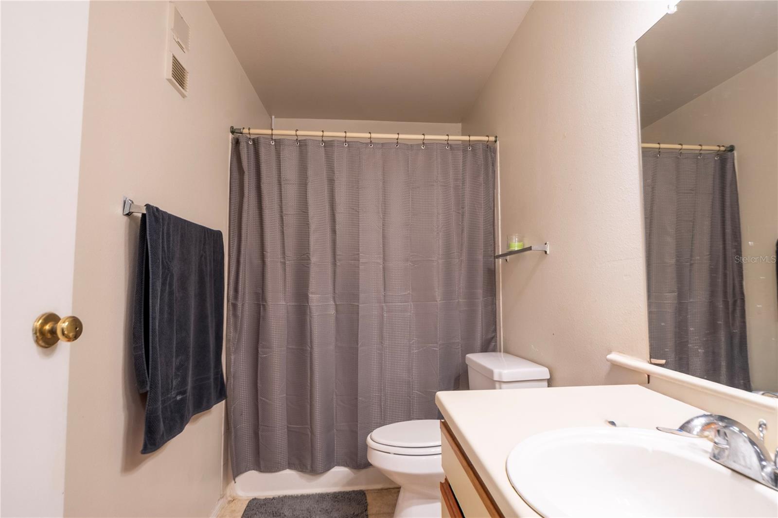 Full bathroom