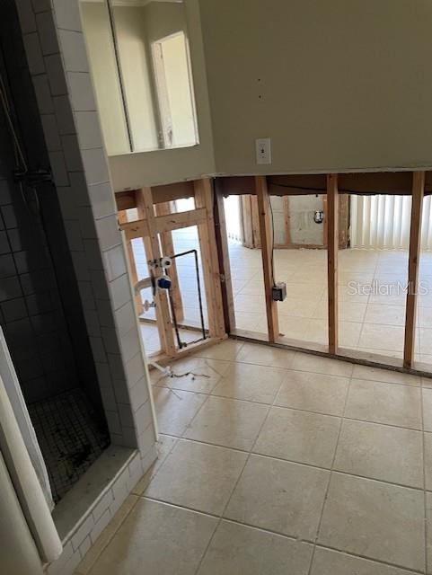 Primary Owner en-suite bath