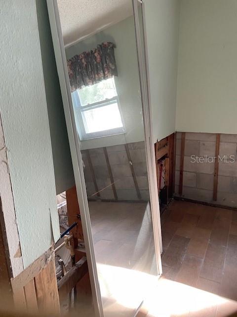 closet doors for guest bedroom