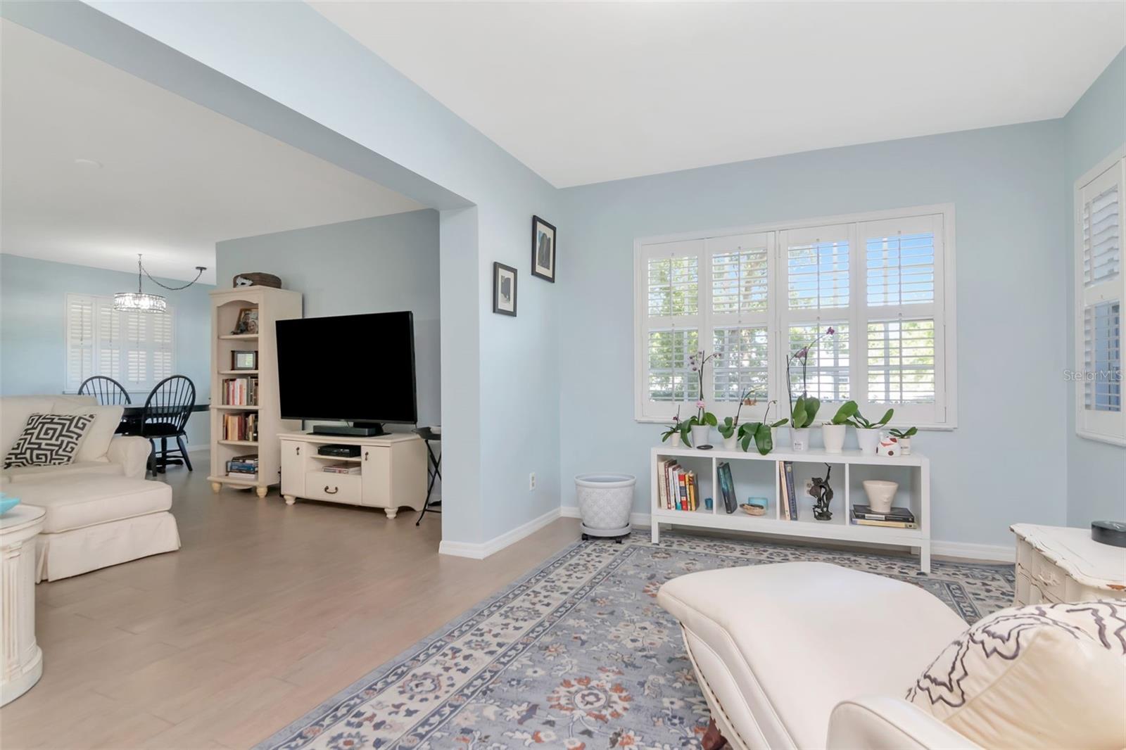 Sitting or Florida Room