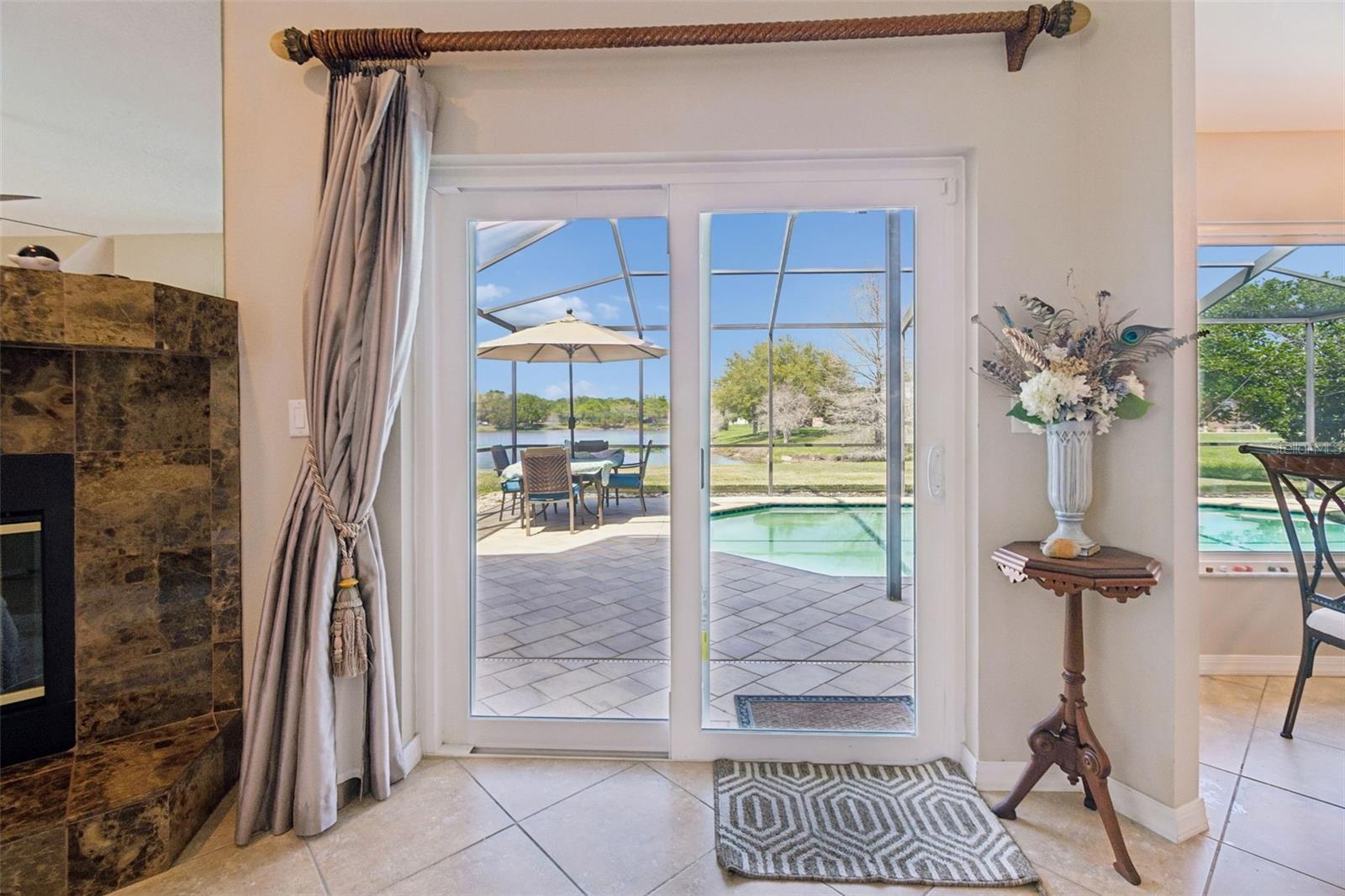 Hurricane Sliders out to the lanai