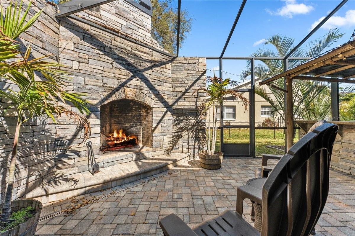 What is not to love about this outdoor space