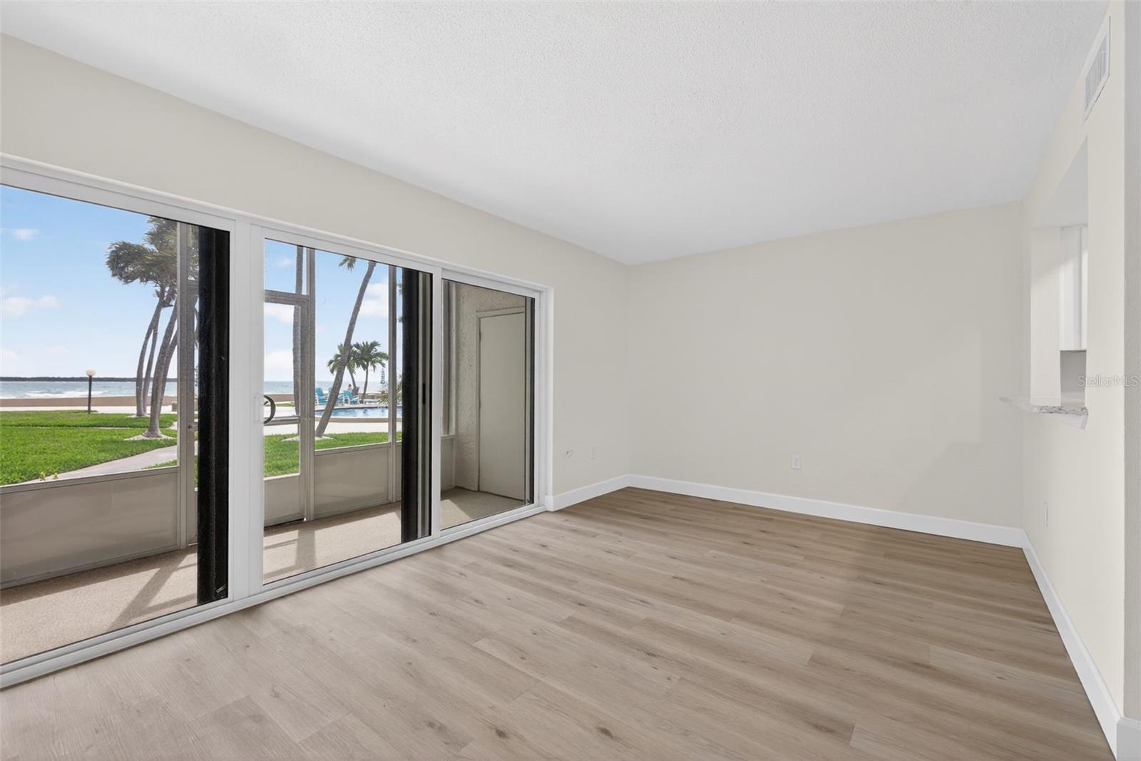 Hurricane rated window & shutter