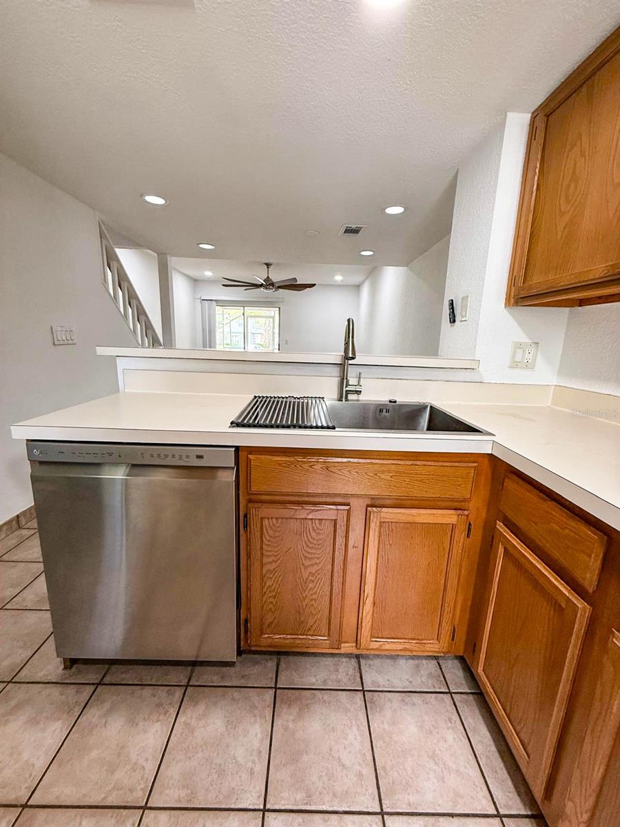 Kitchen layout from the Frigerator