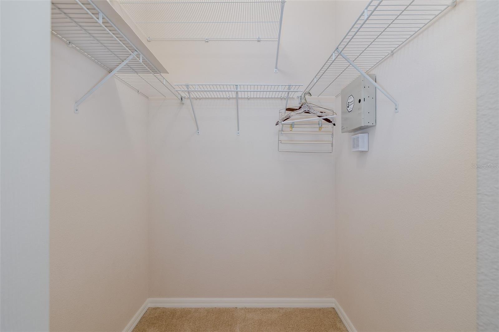 Primary suite walk in closet