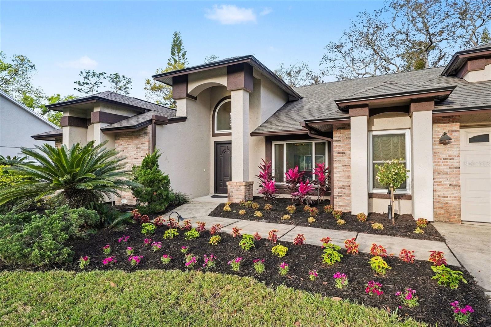 Picture perfect curb appeal is yours...