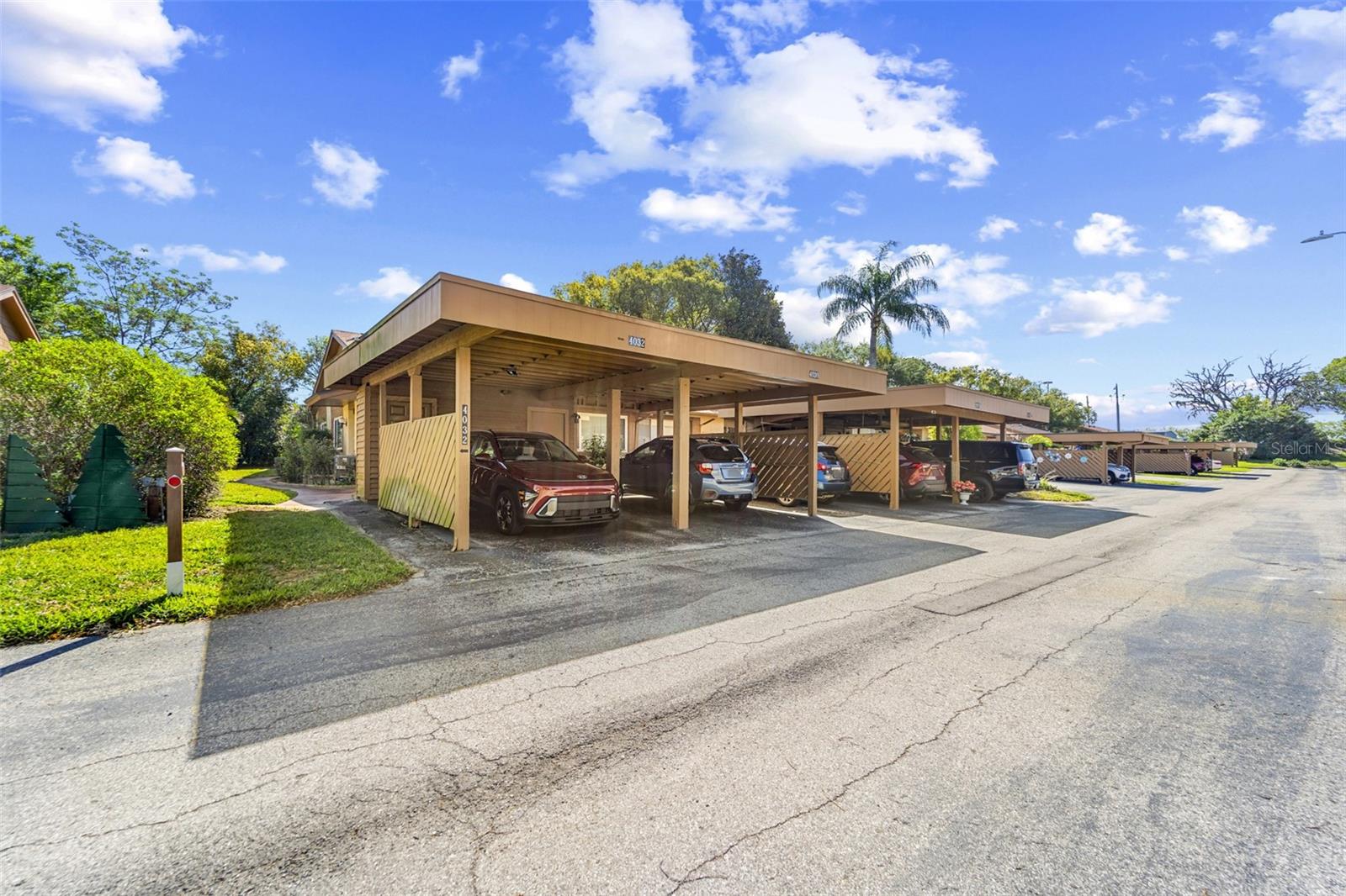 Front Exterior/Carport