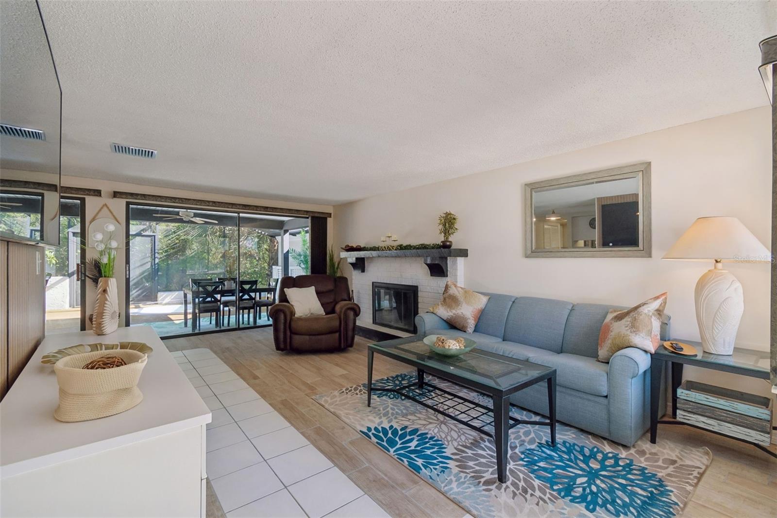 Loads of Natural Light