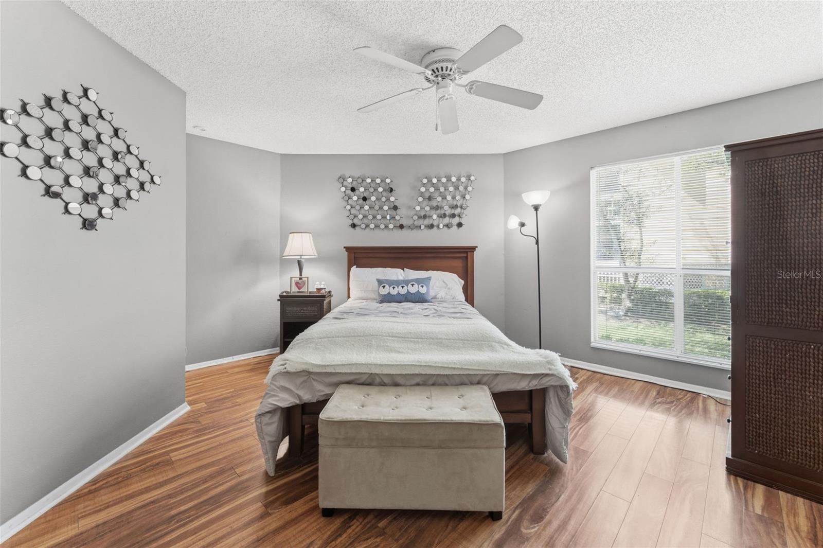 Notice the cheery windows in your bedroom?