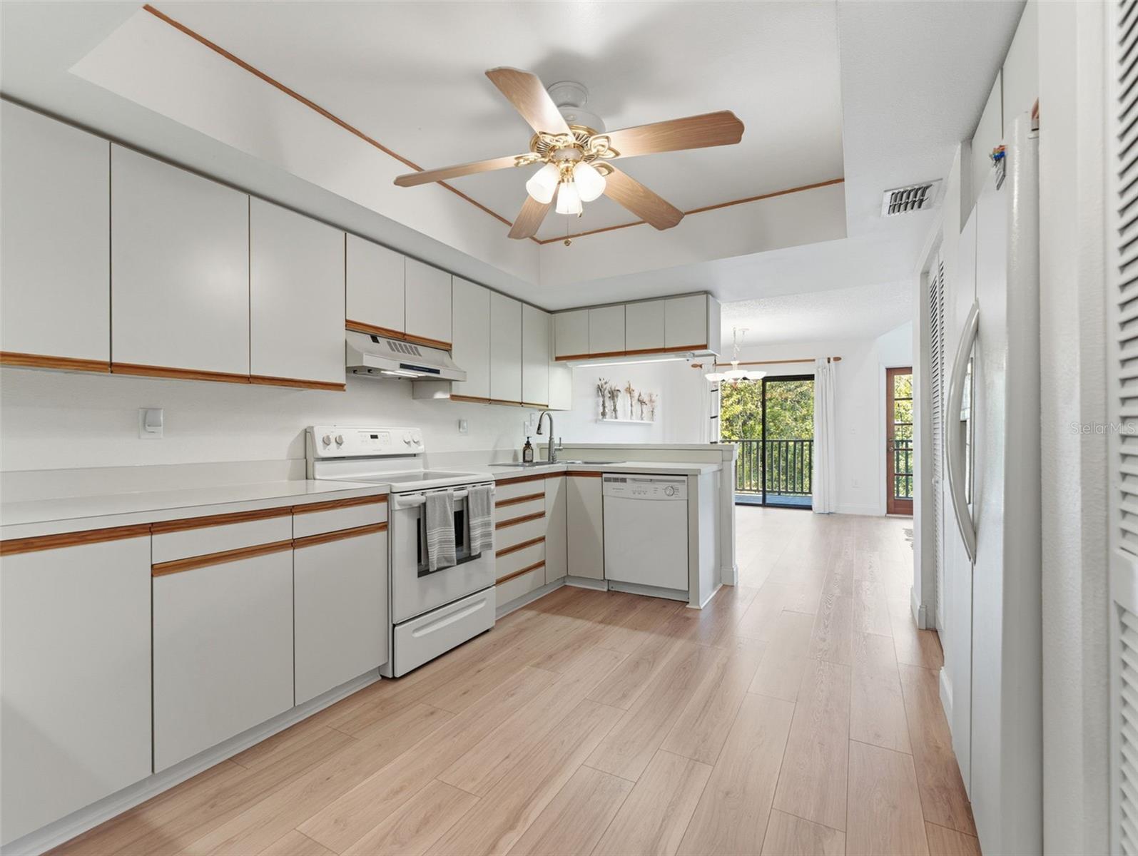 Kitchen with a Ceiling Fan