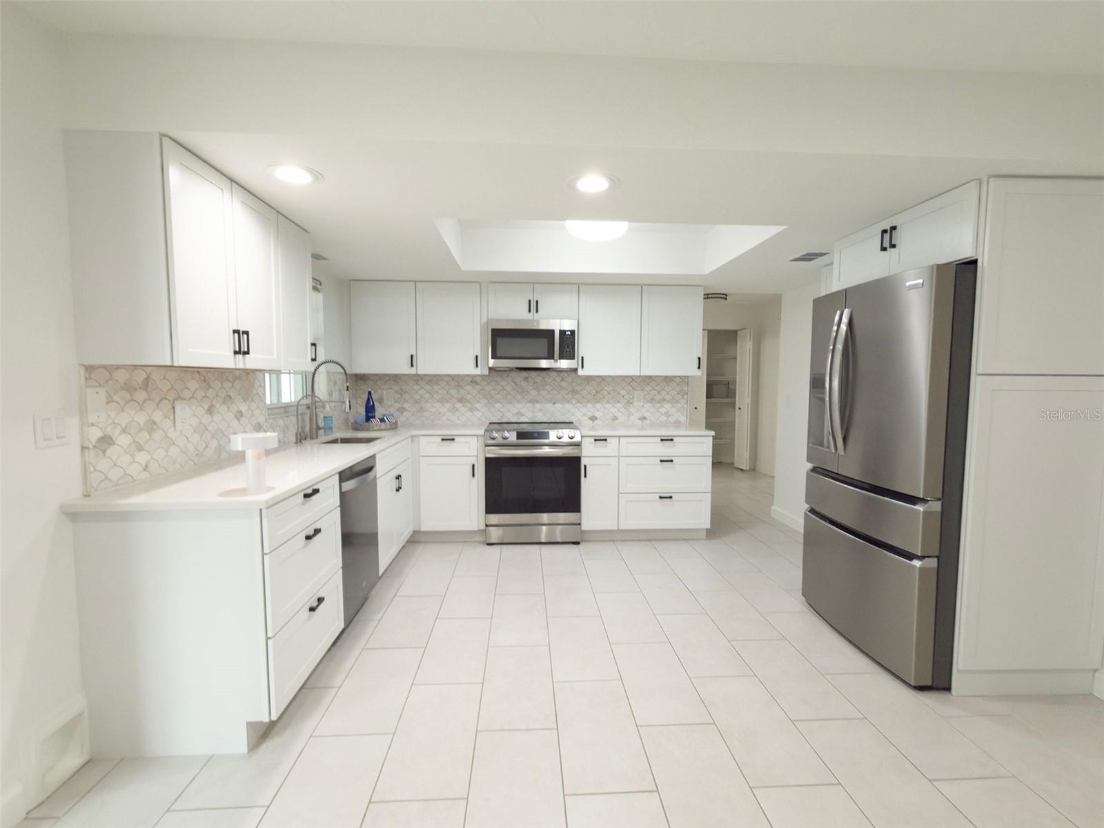 Brand new kitchen with Shaker cabinets