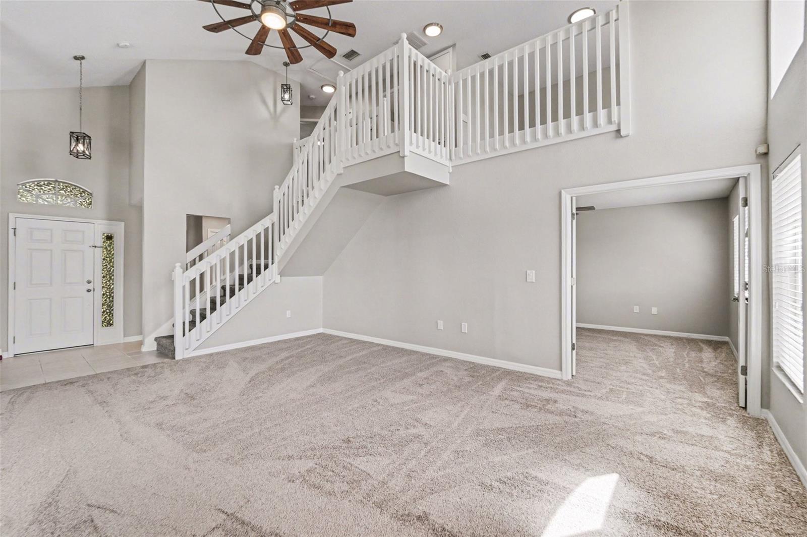 Living room/stairs to floor