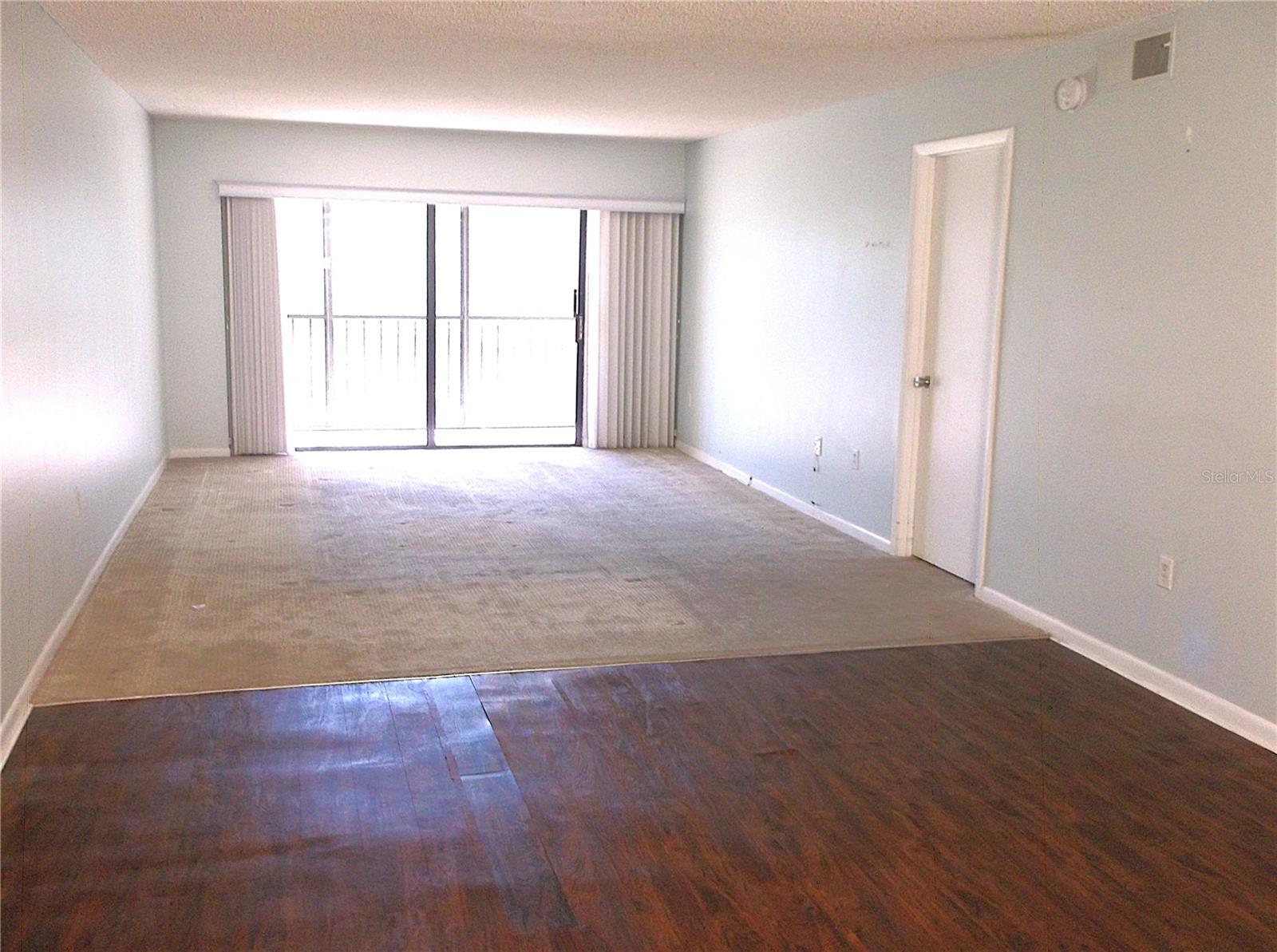 Dining room to Living room