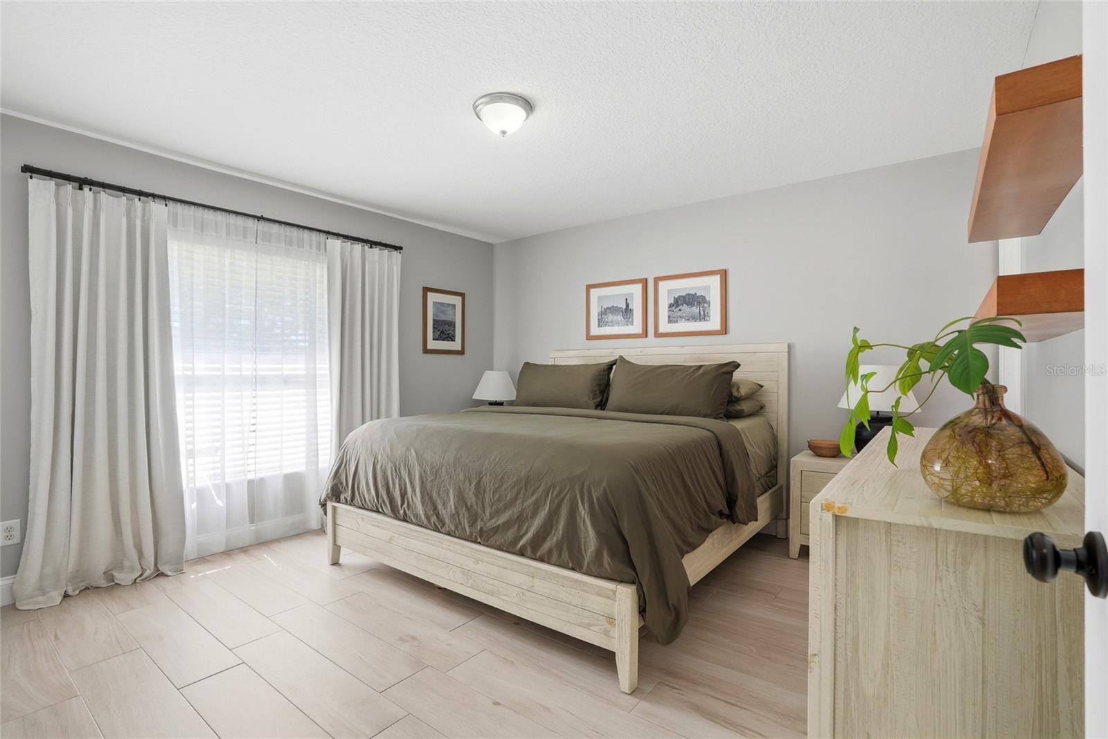 Primary Bedroom - King Sized Bed