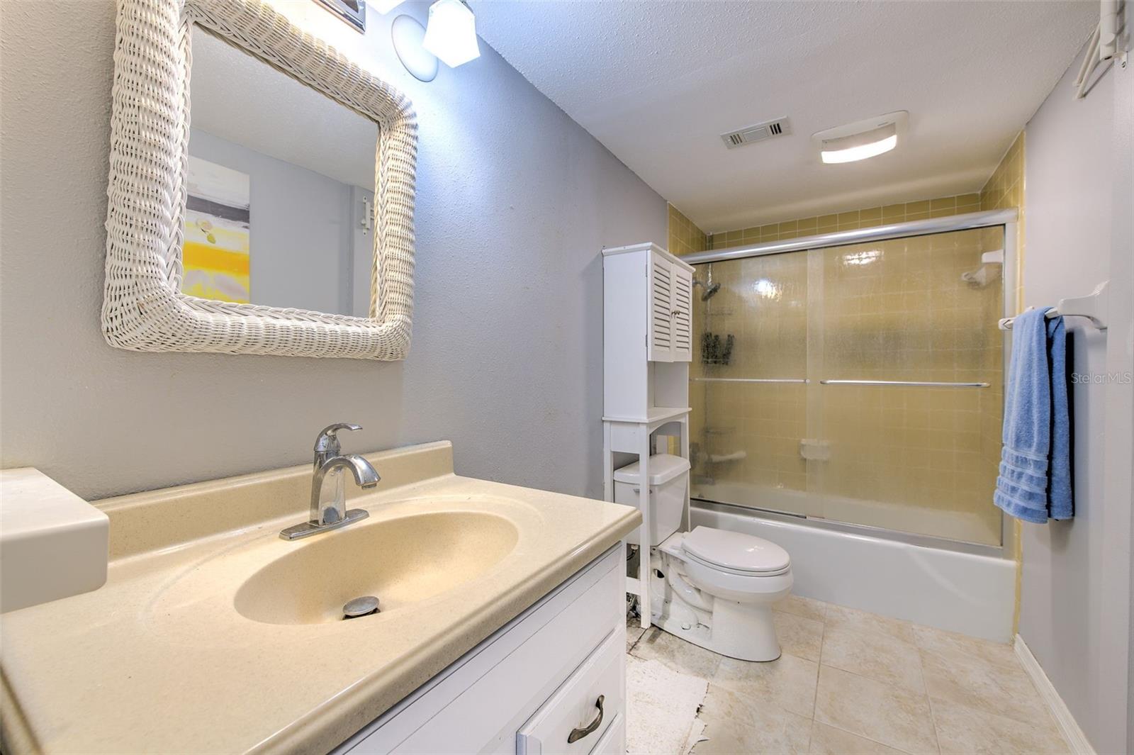 Lovely Primary Bath!