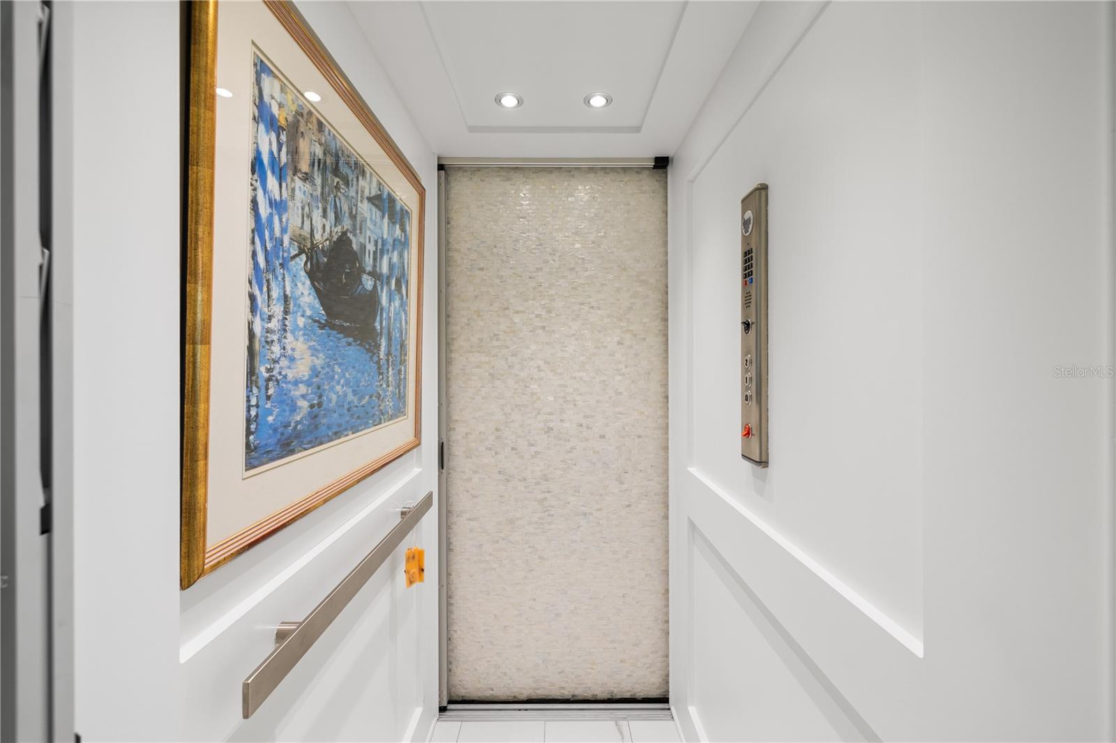 1 Palm Ter Elevator Interior