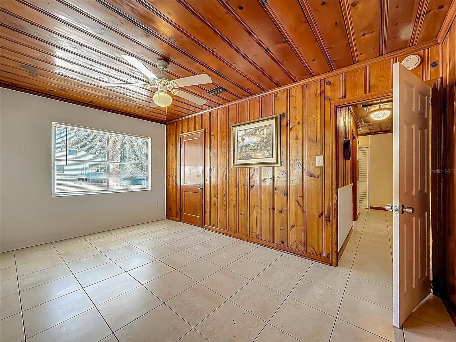 Main House Primary Bedroom
