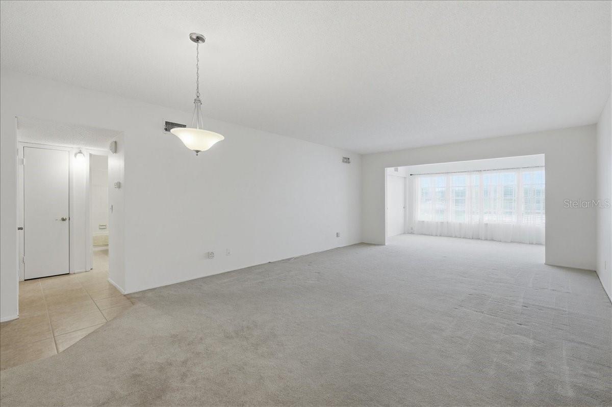 Dining Room Toward Florida Room