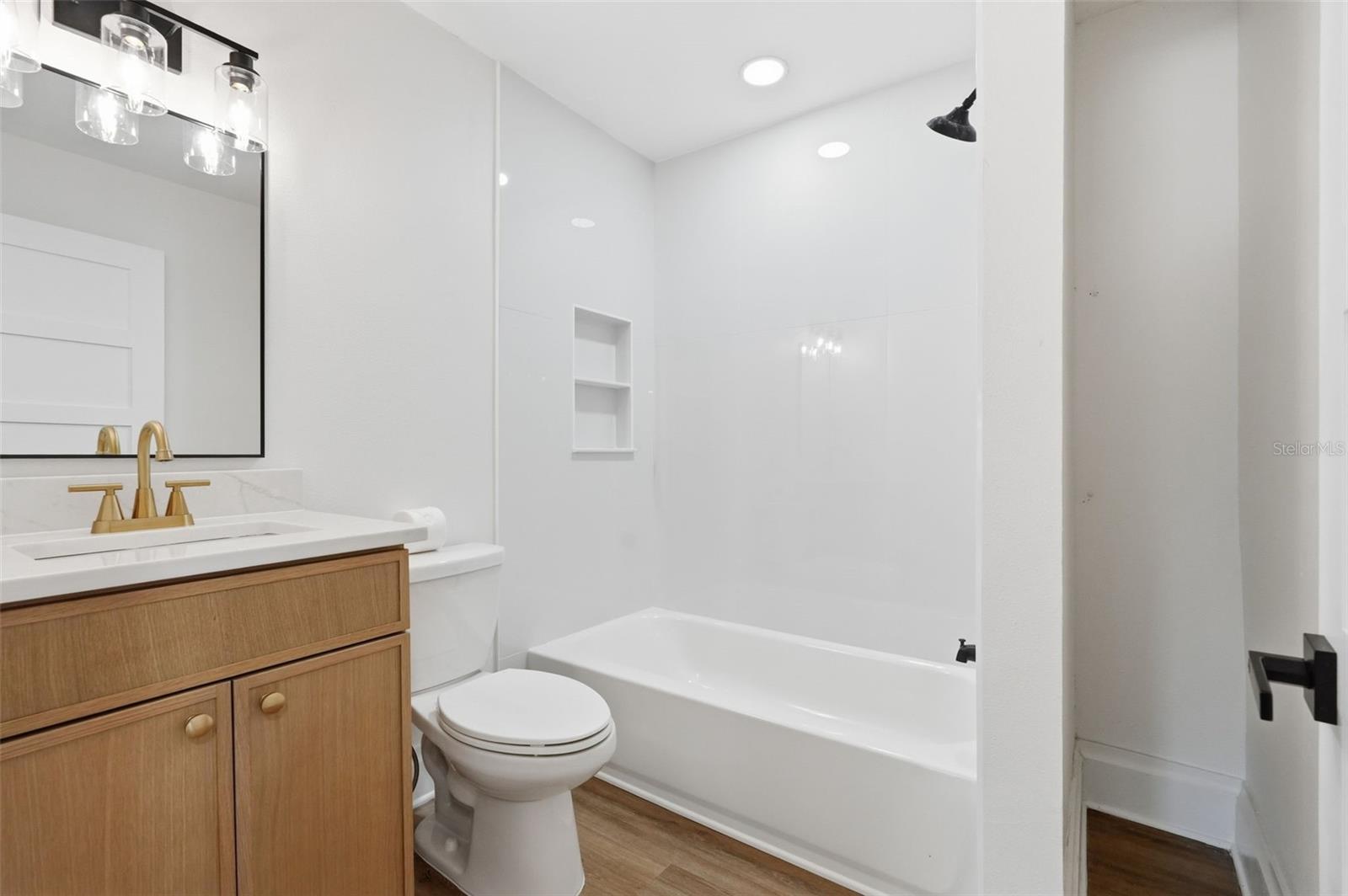 secondary Bathroom