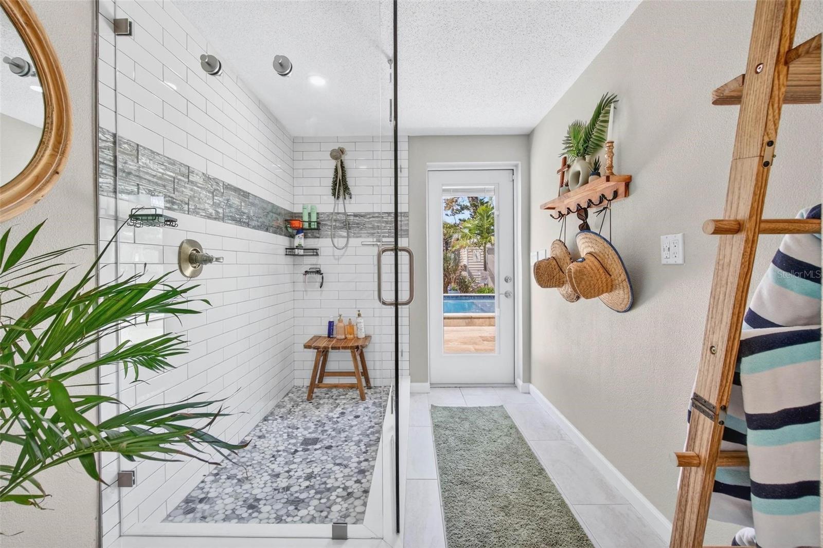Beautifully Remodeled 2nd Bathroom with Large Shower