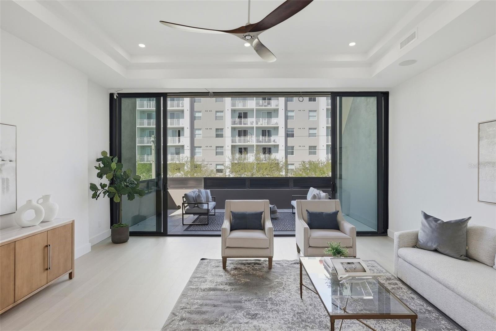 Ample entertaining space