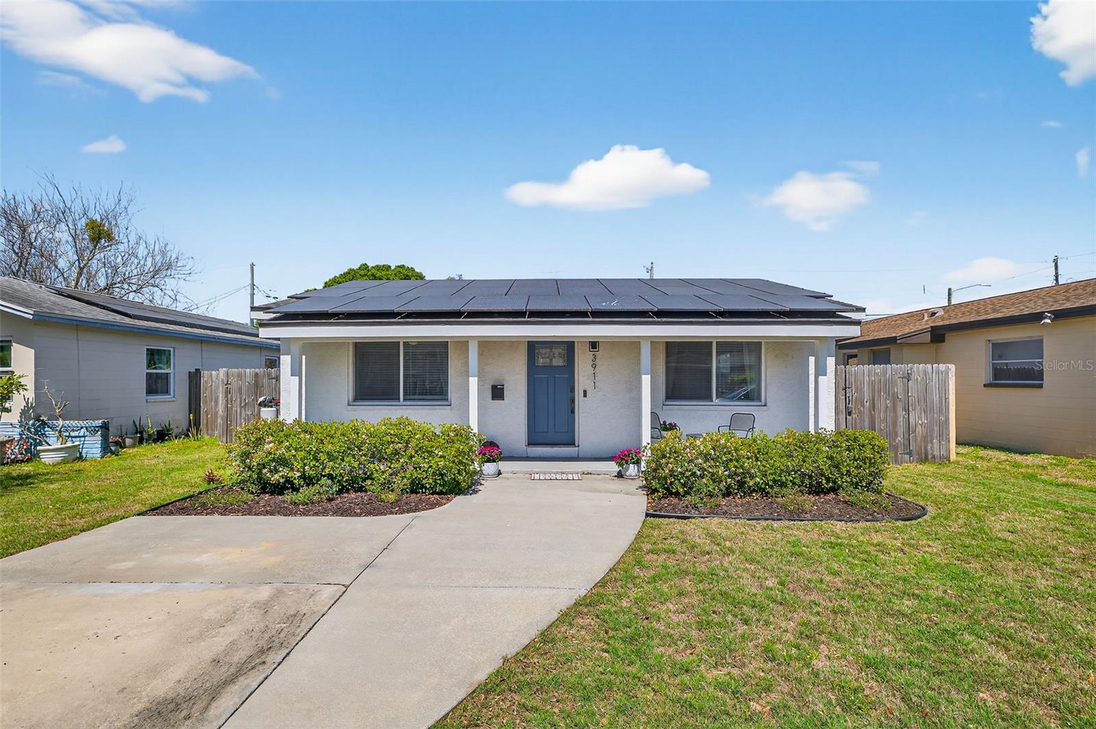 Enjoy all the updates of this house!