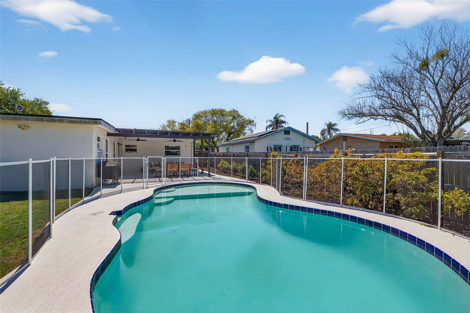 Beautiful large pool resurfaced in 2019