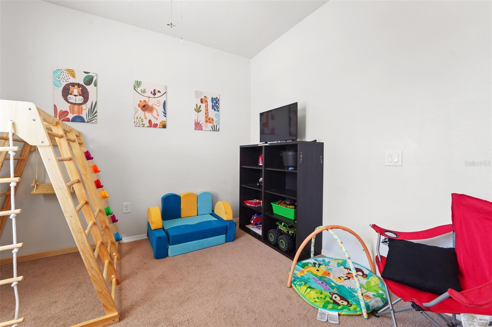 Office/Den/Guest Rm 1 view 2