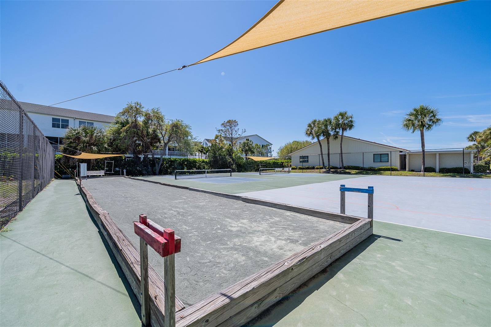 Pickleball & Bocce Ball Courts