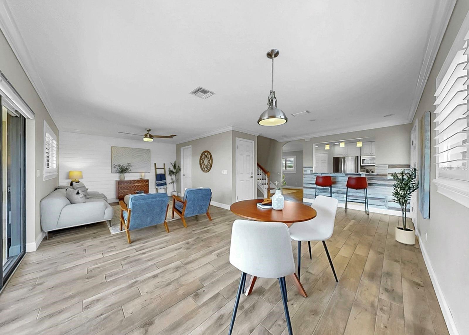 Flex/Living Room