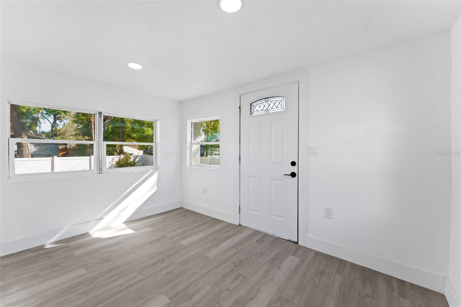 9x11 Flex room