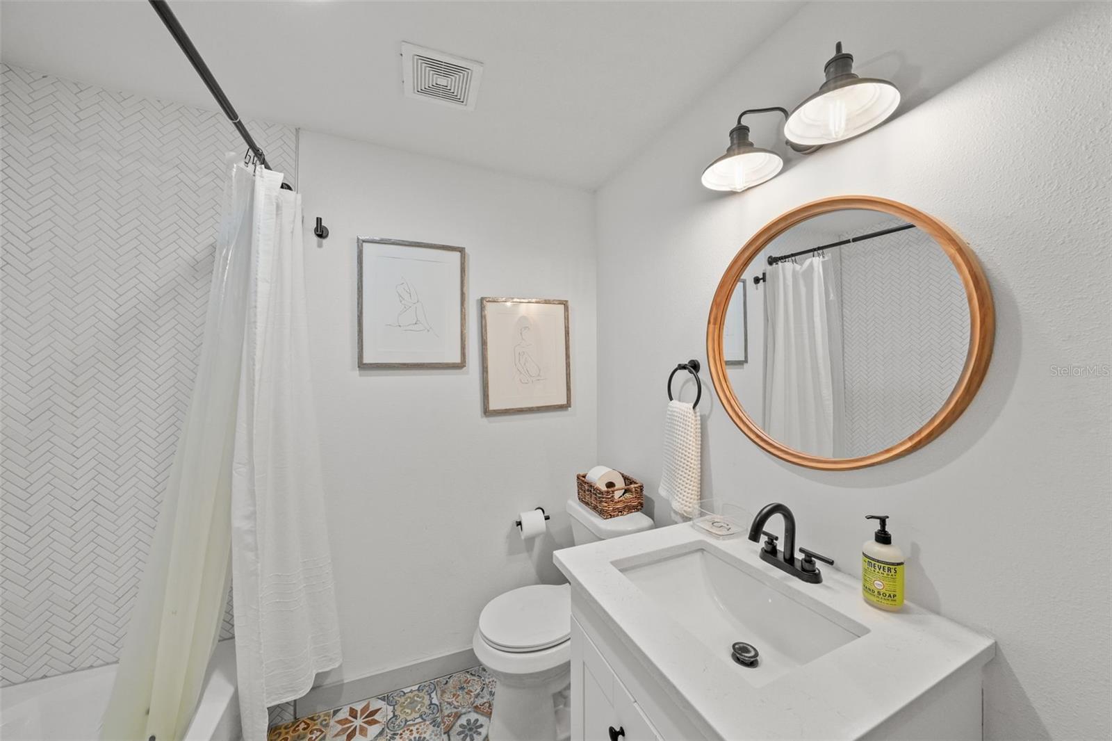 Love the tile and finishes!