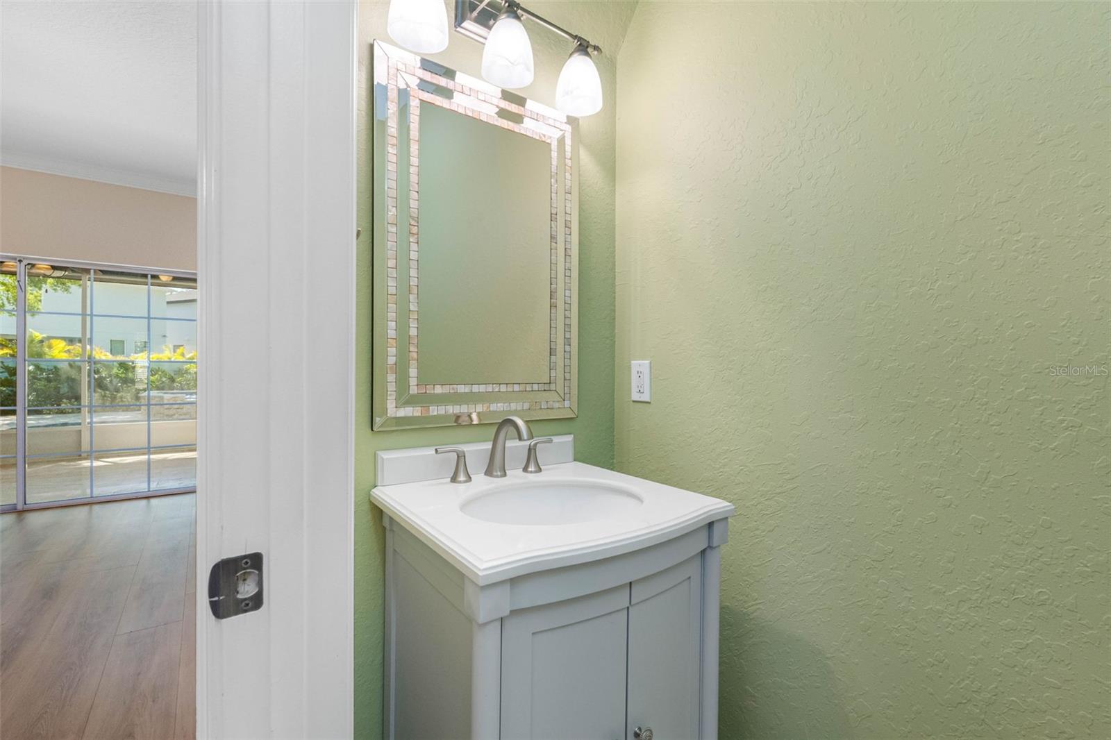 Powder room main floor