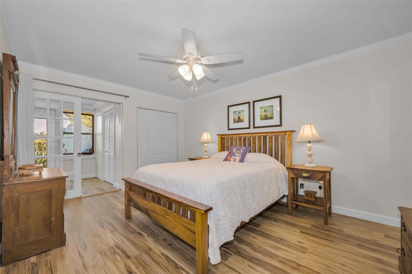 French door-style sliders to the wonderful, enclosed back porch.