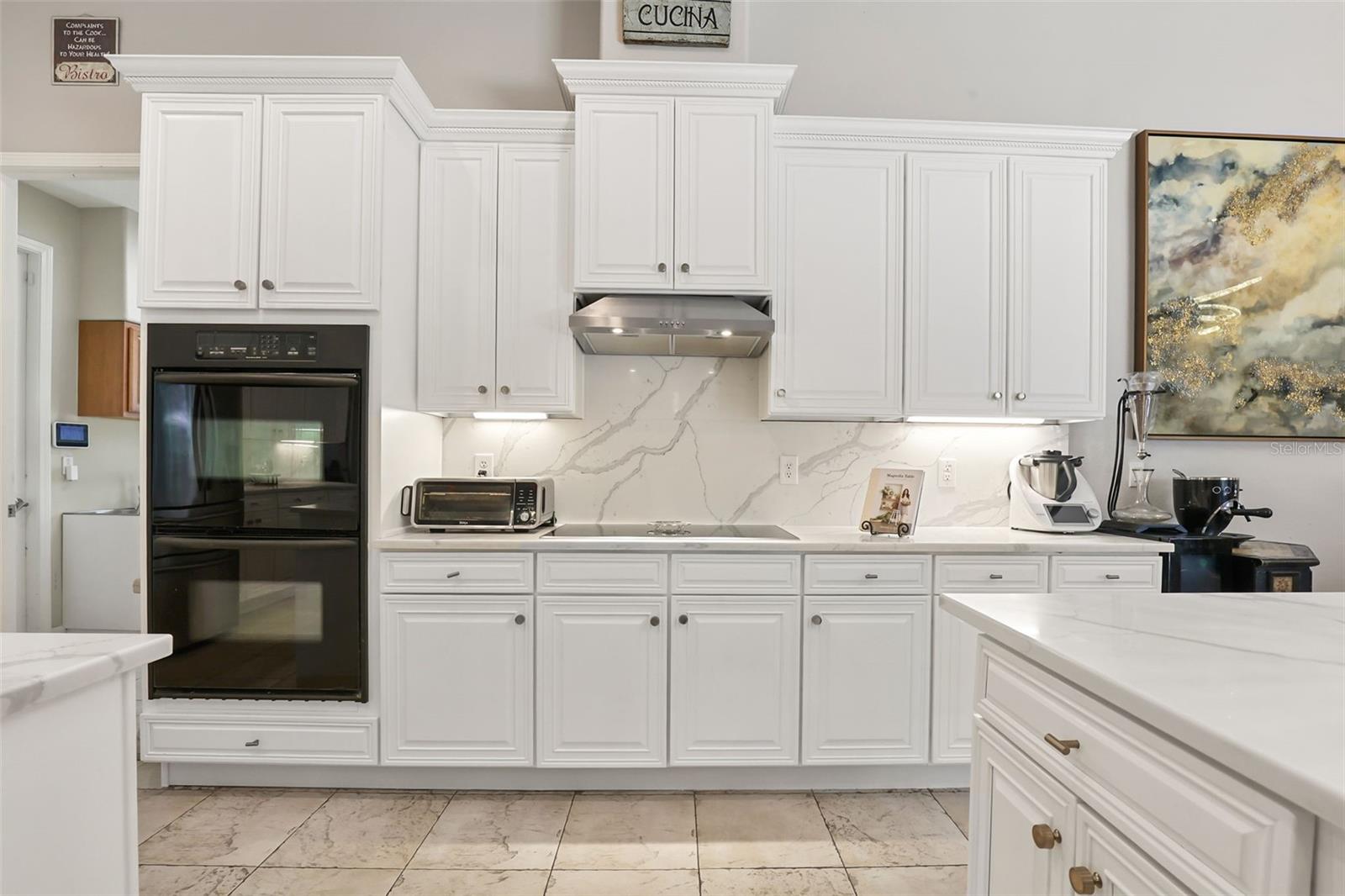 Kitchen-Built-In Oven