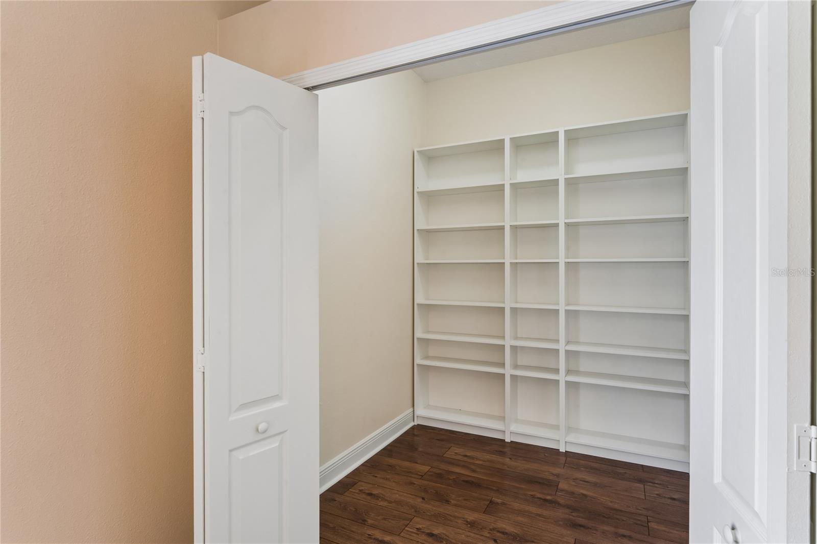 Bonus Room/ 5th Bedroom Closet