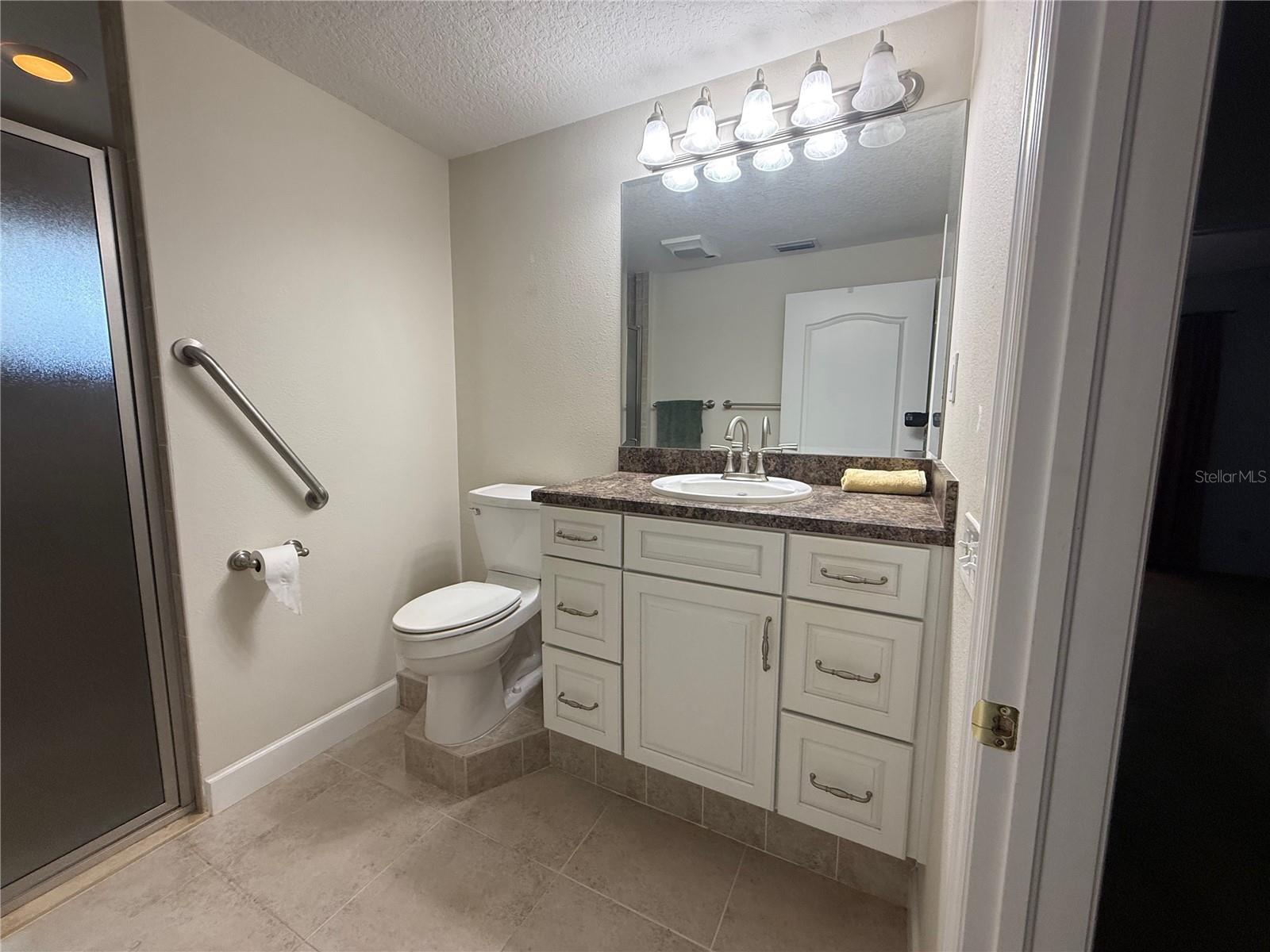 Bathroom 2