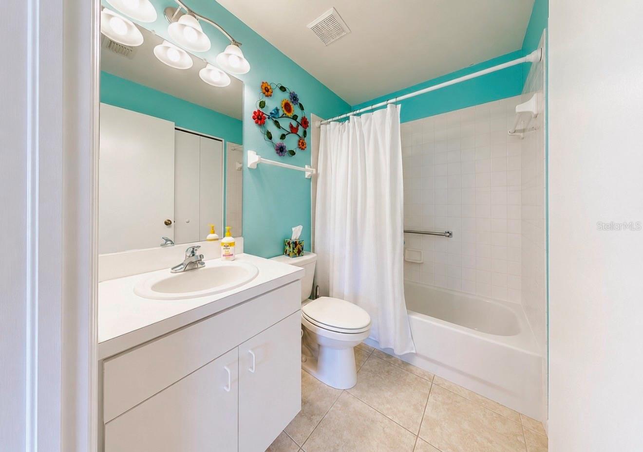 GUEST BATH